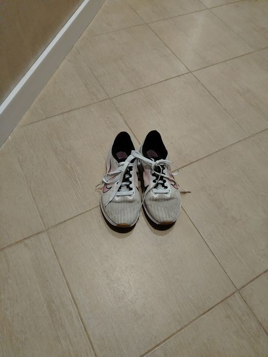 Детски маратонки nike