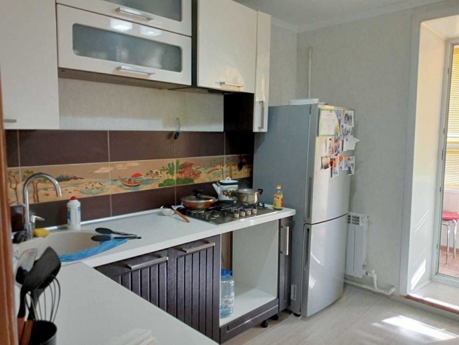 Продажа 3-ком.квартиры в р-не ост.Революция