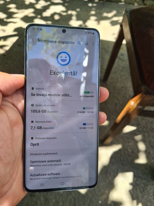 Vând Samsung  Galaxy