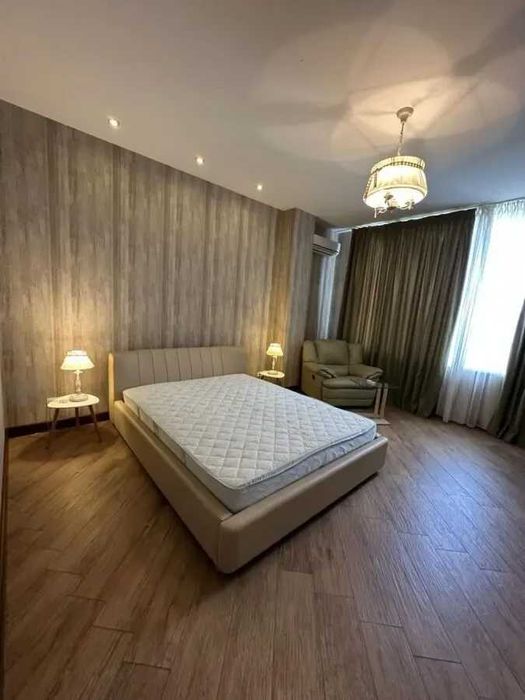 Дава се под наем Двустаен апартамент в София, Център - 55 кв.м за 397.8 € - Снимка #4