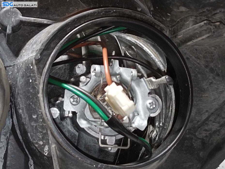 Far Dreapta Ford Focus 2 Facelift 2007 - 2011 Cod A 77R-HCR 20-B483 [M7839]