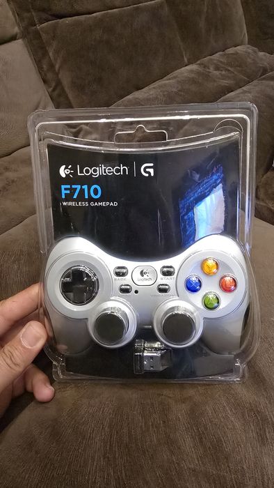 Maneta PC Consola Logitech F710