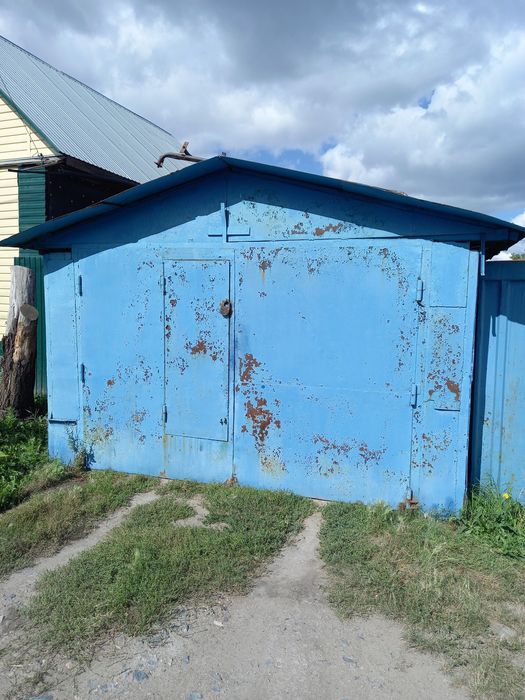 Продам гараж большой
