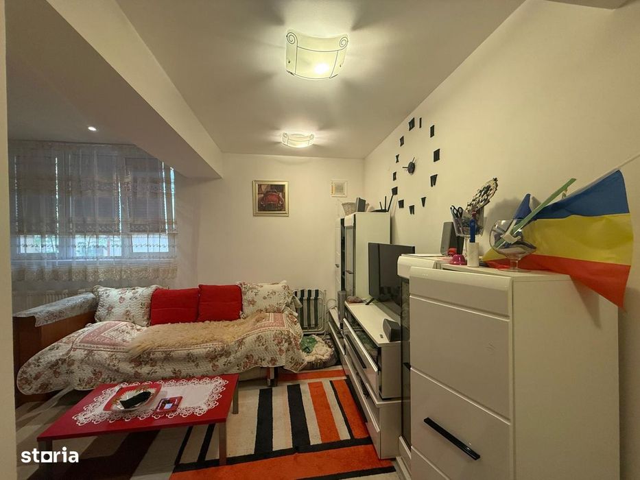 Garsoniera Sinaia, zona Furnica