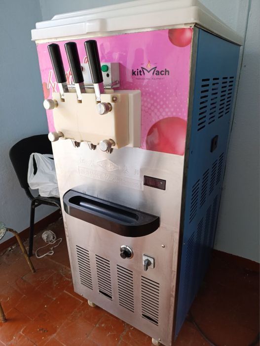 Мороженица XUEMEI BL-240AX 3 вкуса