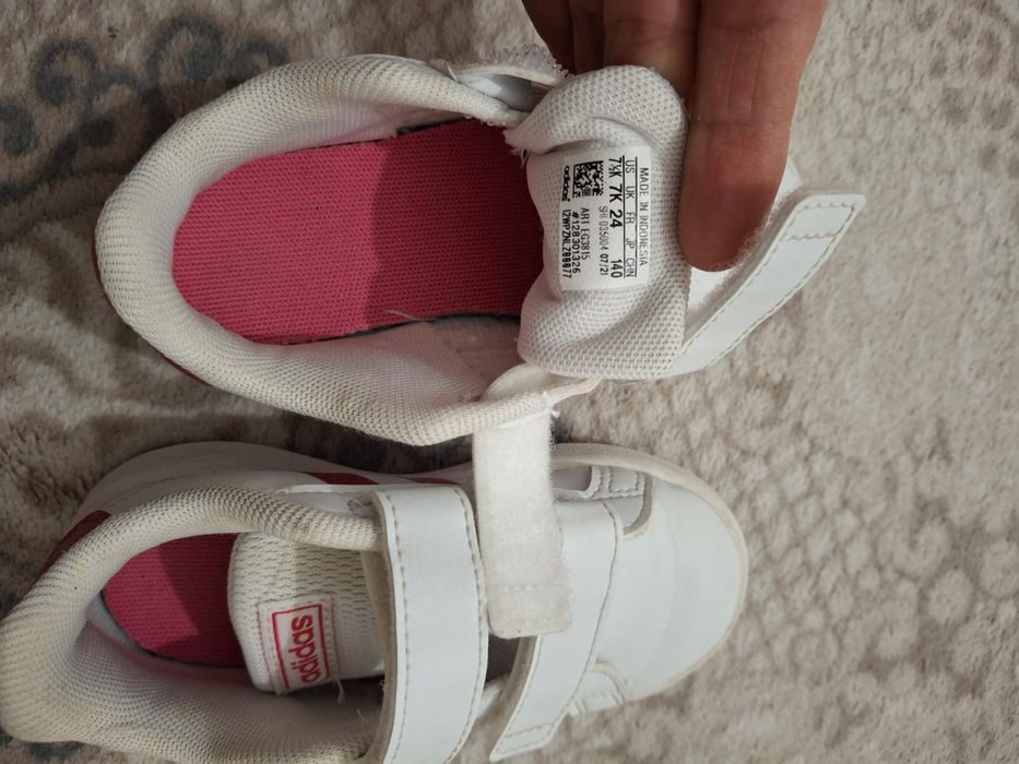 Детски маратонки за момиче