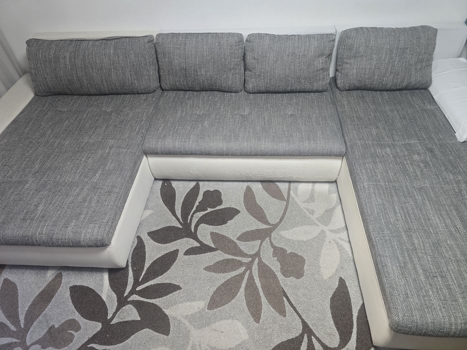 Colțar living extensibil +covor