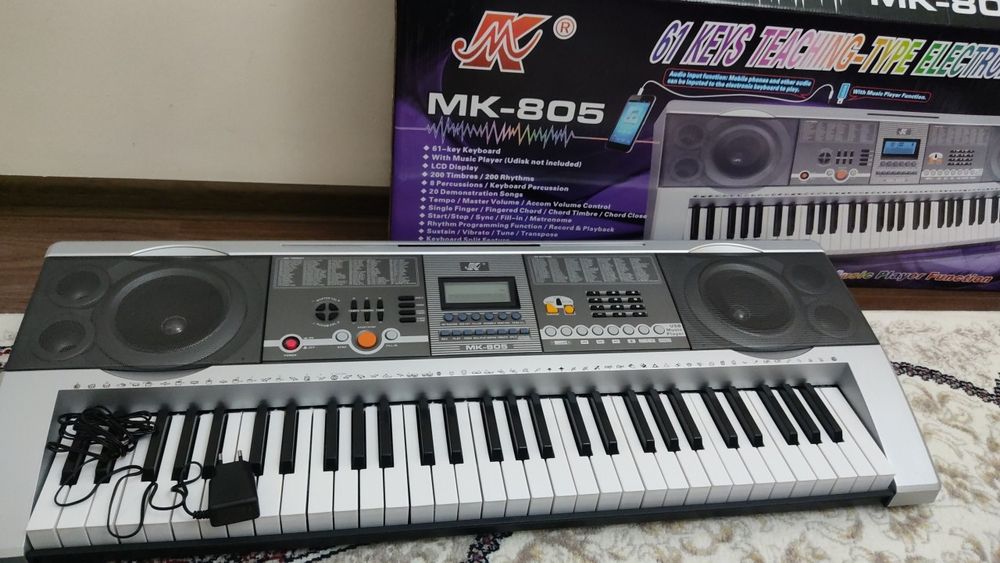 Синтезатор 805 ва 812 бендирли янги