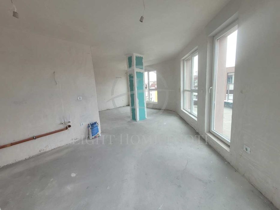 Продава се Двустаен апартамент в Пловдив, Христо Смирненски - 97 кв.м за 1367 €/кв.м - Снимка #2