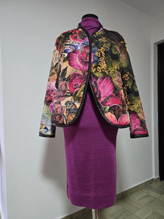 Geaca cu imprimeu floral, cu buzunare laterale