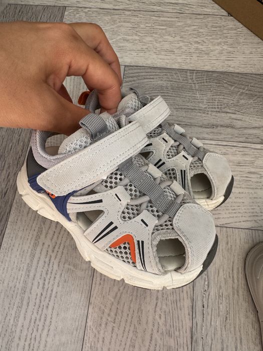 Детская обувь, кроссовки, сандали