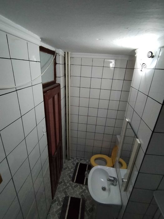 Garsoniera de închiriat