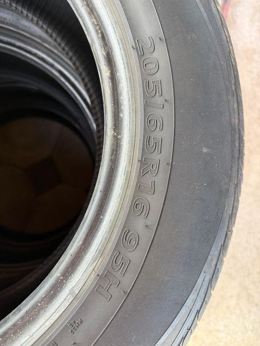 Резина б/у 205/65/16