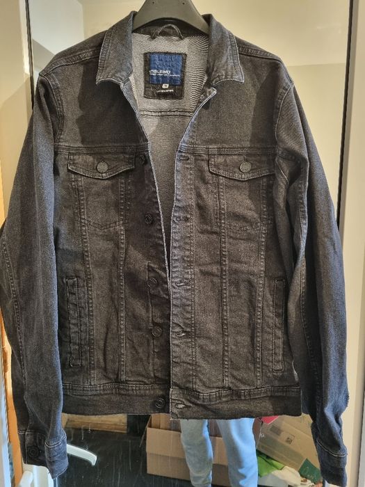 Geaca blugi BLEND. Marimea M. Perfecta stare.