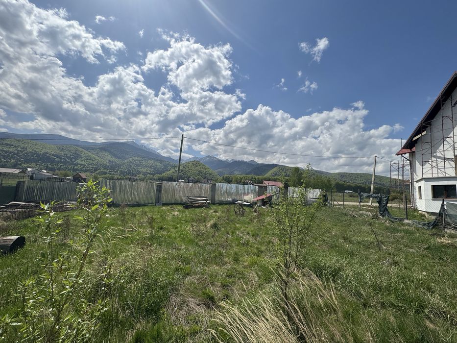 Teren si casa in constructie -Sambata de Sus