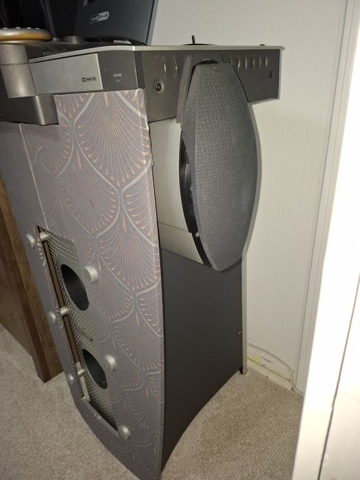 Grundig Perforhing Arts sistem audio