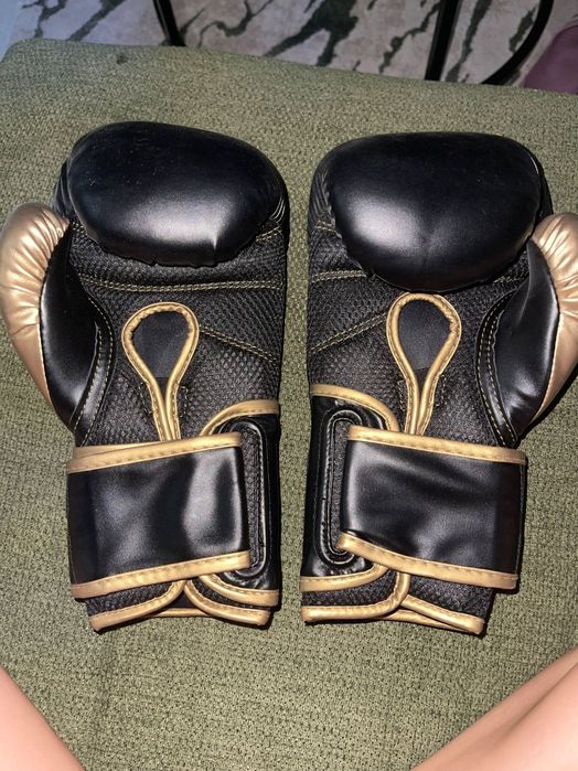 Manusi de box Everlast