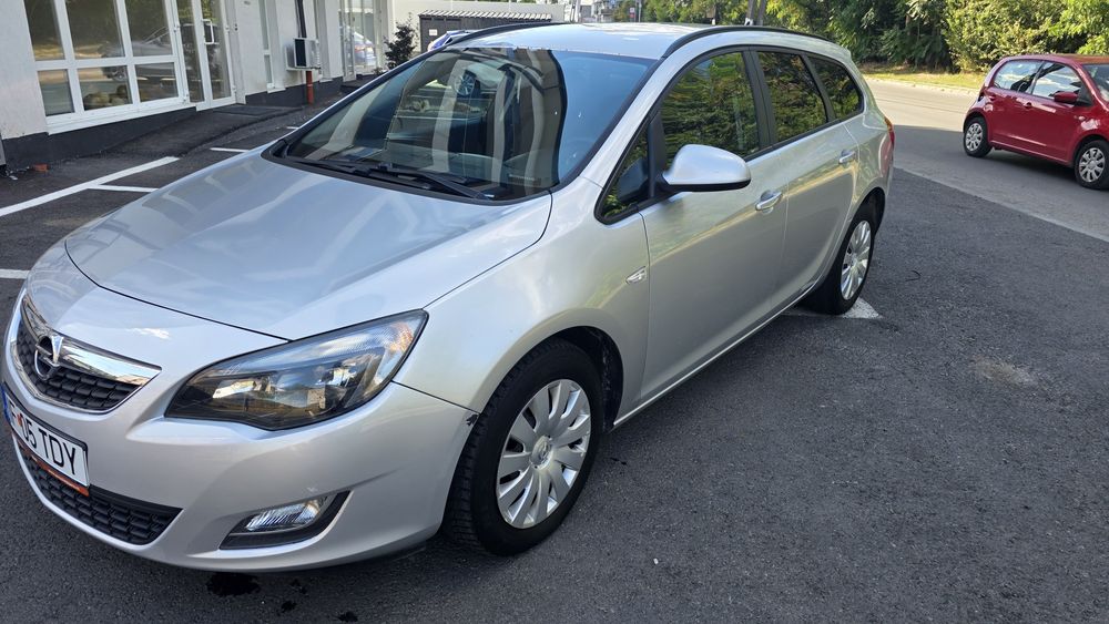 Opel Astra 2013 Diesel