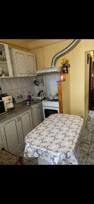 Vand Garsoniera / in zona micro 17