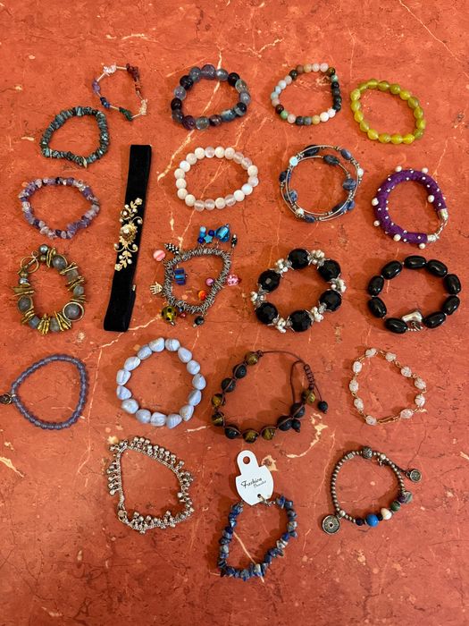 Lanturi, coliere si bratari