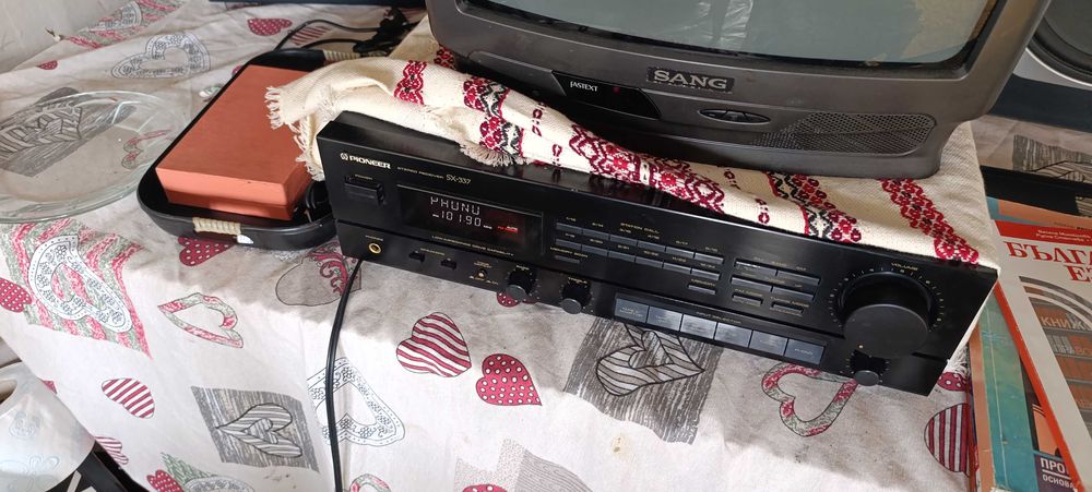 Продавам колони и усилвател