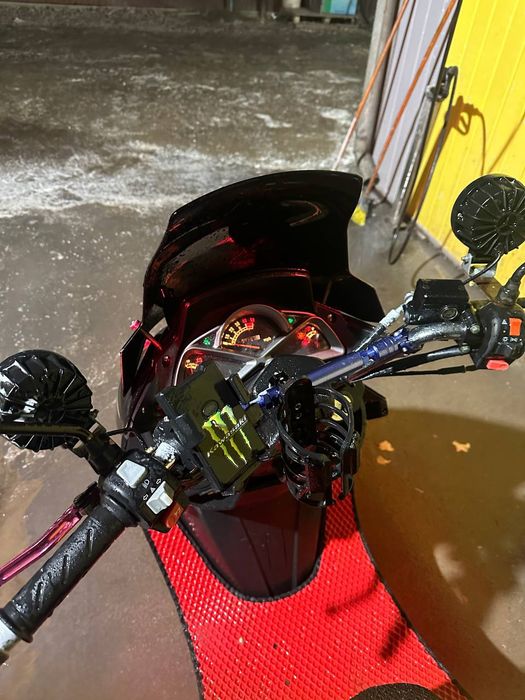 Мопед  макси   продам