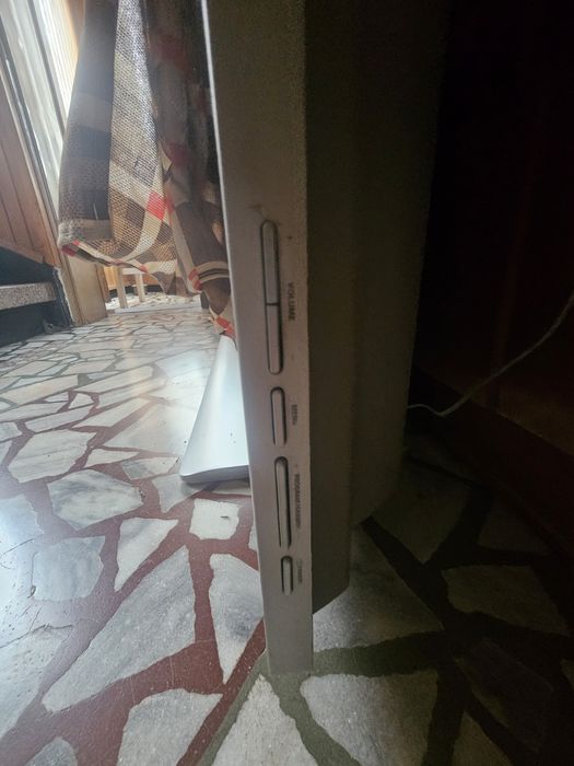 Плазмен телевизор  Филипс 42