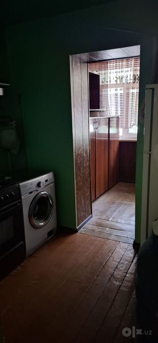 3-х комнатная квартира в центре Ангрена