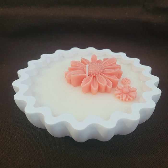 Декоративна чиния