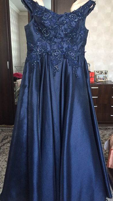 Продам вечернее платье