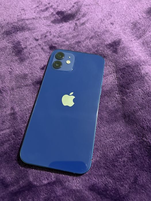 Vand iphone 12 5g impecabil