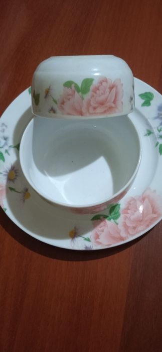 Кухонные принадлежности:,Посуда разная