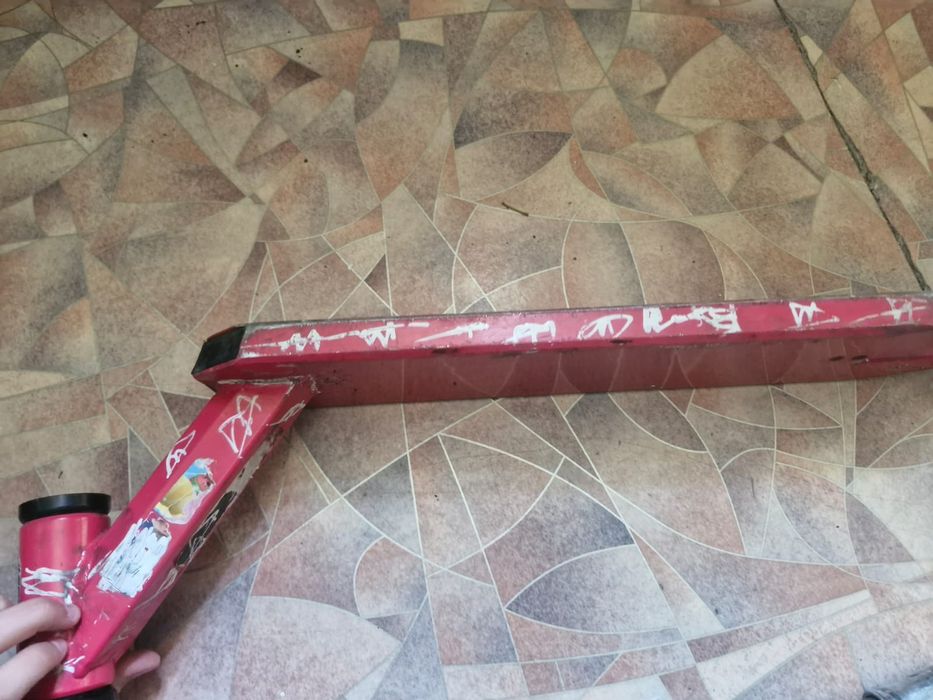 Продам срочно деку