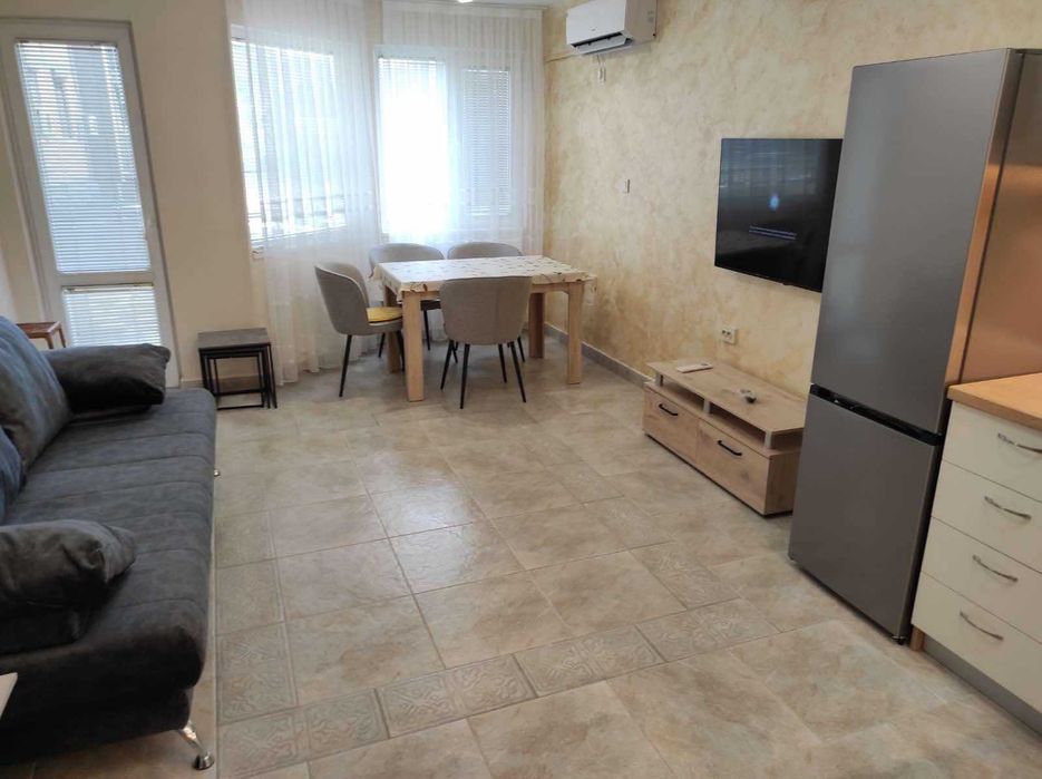 Продава се Двустаен апартамент в Пловдив, Кючук Париж - 75 кв.м за 1734 €/кв.м - Снимка #1