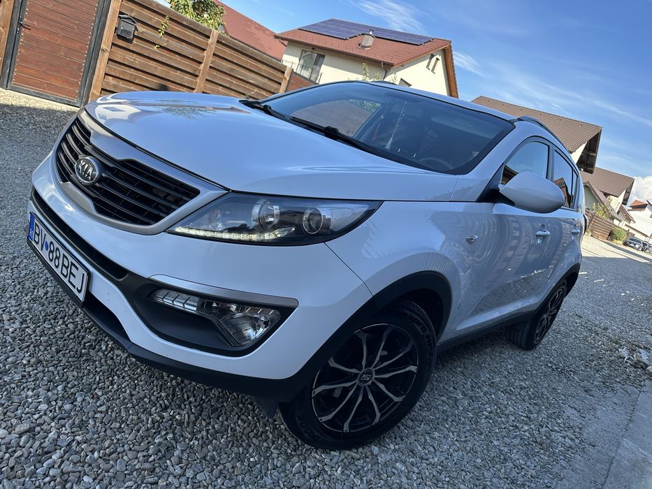 KIA Sportage 2011 — imagine 3