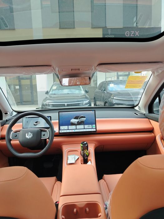 Leapmotor c10 Hybrid restayling, dop opsiya li hamma rangi bor