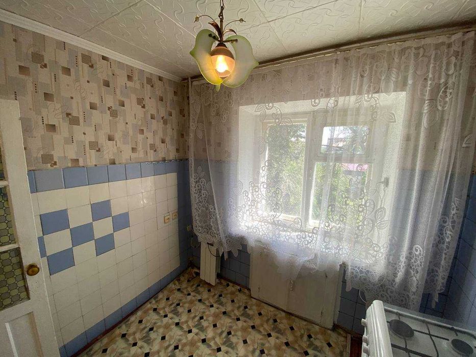 ПРОДАМ 2х Комнатную самый ЦЕНТР !!