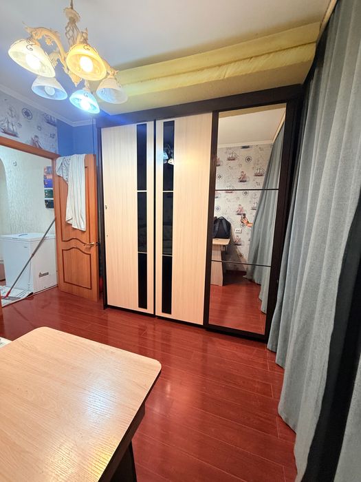 продам шкаф в хорошем состоянии