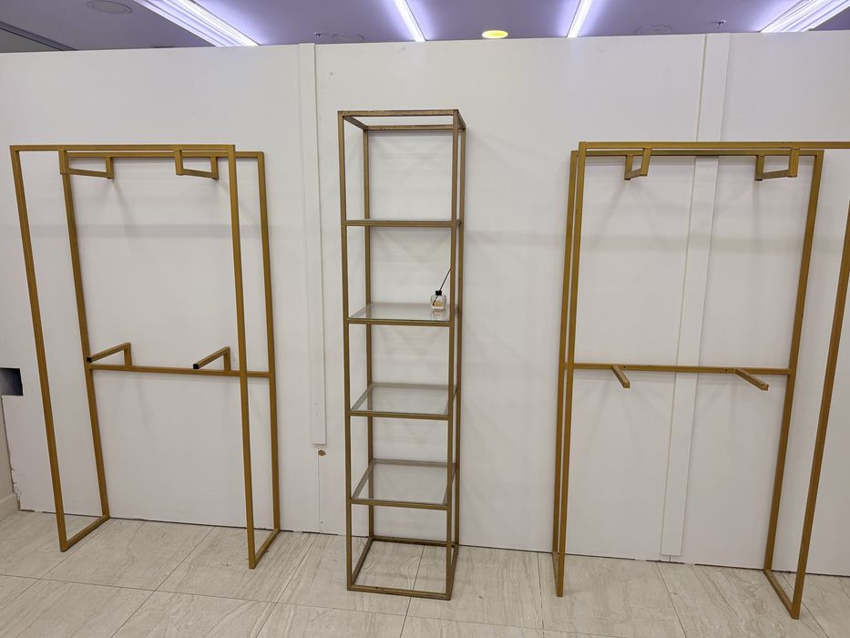 4 Стойка 1 ресепшен