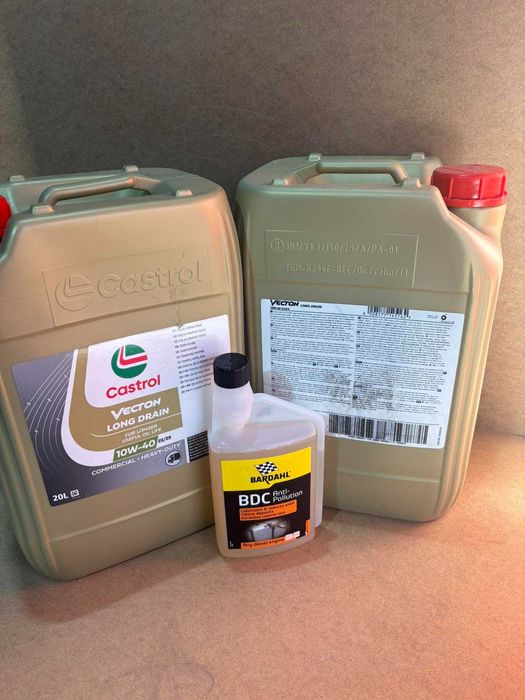 2БР. CASTROL VECTON LD 10W40 E6E9 20L и подарък от partsnet.bg