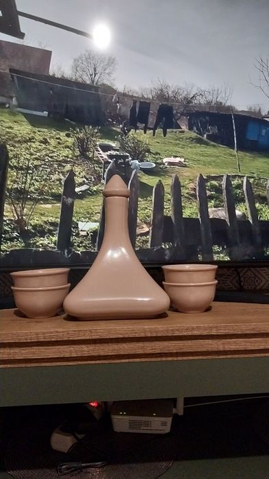 Продам кувшин и пиала