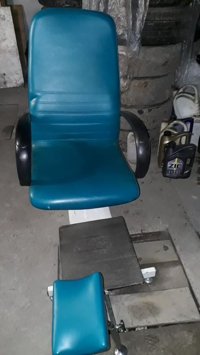 Продам педикюрное кресло