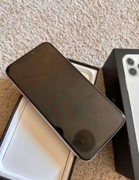 Iphone 11 PRO 256GB Бял