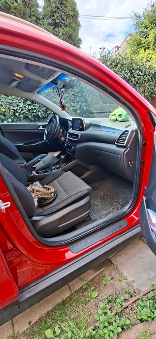 Hyundai Tucson 2019 Style , 121000 km, autoturism de familie ,singuri propietari, intretinuta conform manualului reteaua Tiriac, service la zi
