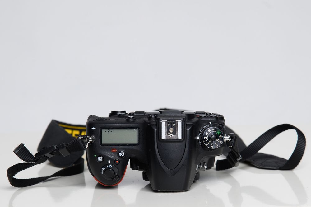 Nikon D750 тяло с три батерии