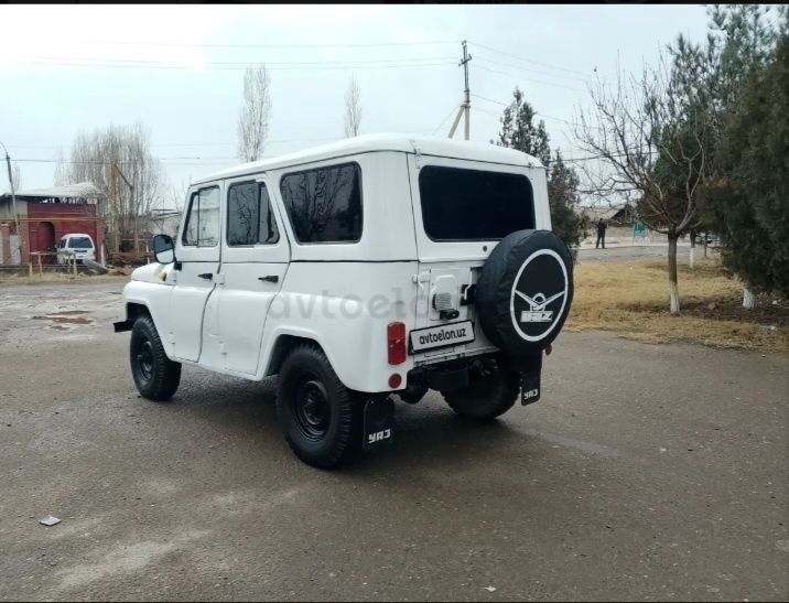 Uaz 3151 sotiladi