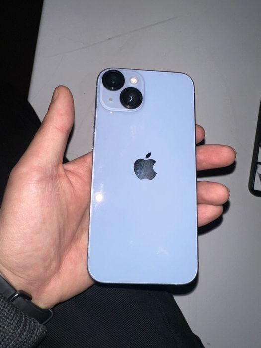 Продам айфон14 128 гб 84 акб