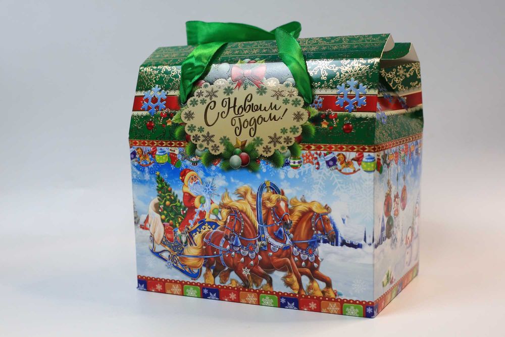 Коробки для новогодних подарков