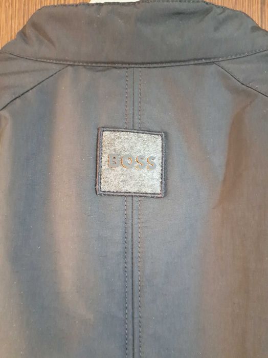 Vand geaca originala Hugo Boss