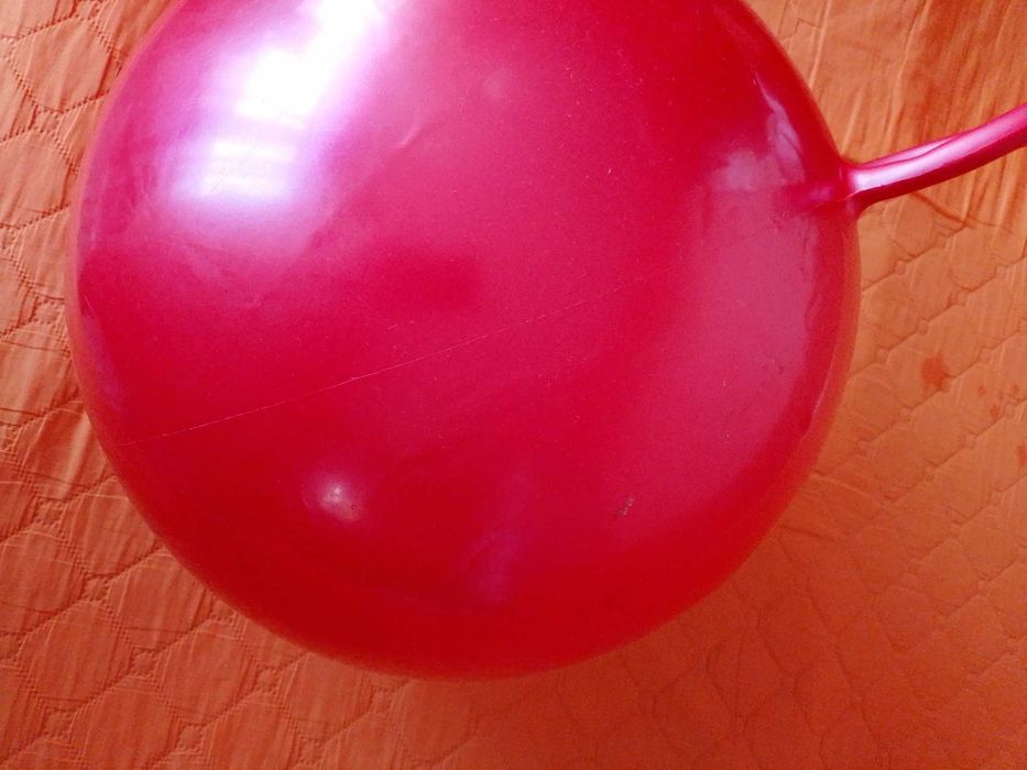 Топка за подскачане червена цена 10 евро